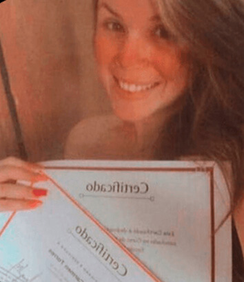 aluno curso Escola Designer de Unhas
